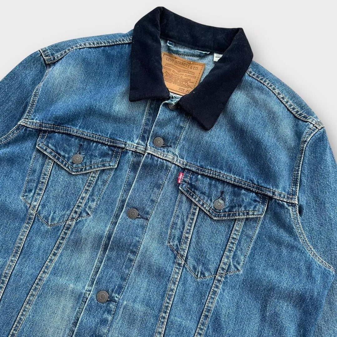 Levi’s denim jacket - XL