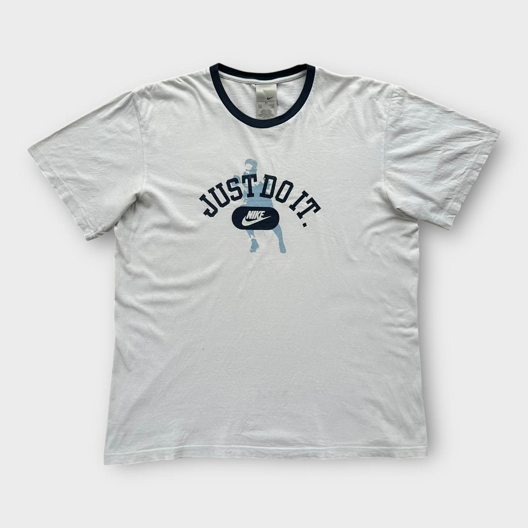 Nike graphic tee - XL