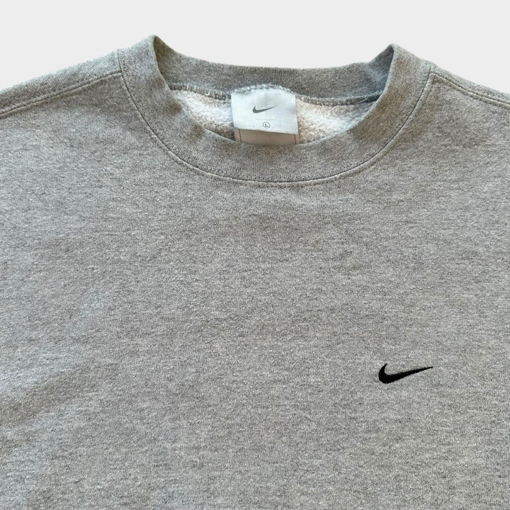 Vintage Nike sweatshirt - large