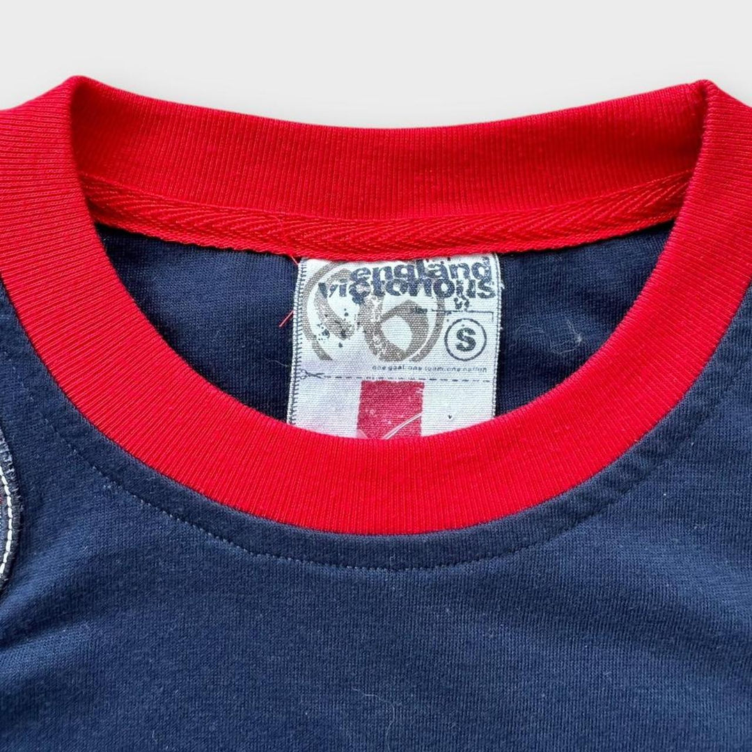 Y2K England vest - small