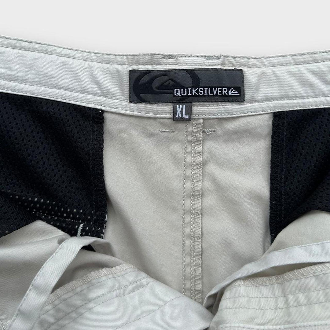 Quiksilver cargo shorts - XL