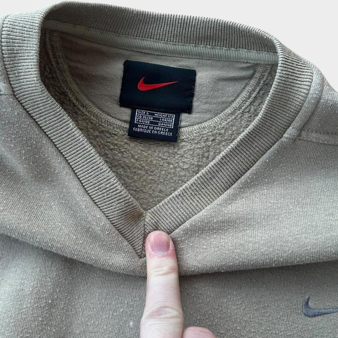 Vintage Nike sweatshirt - small