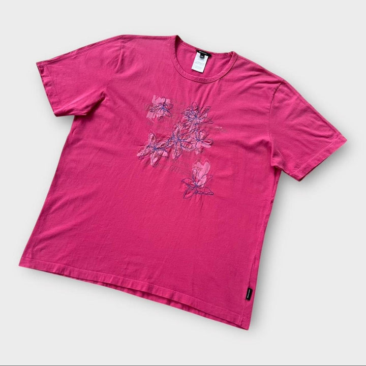 Vintage Versace tee - XXXL (fits like an XL)