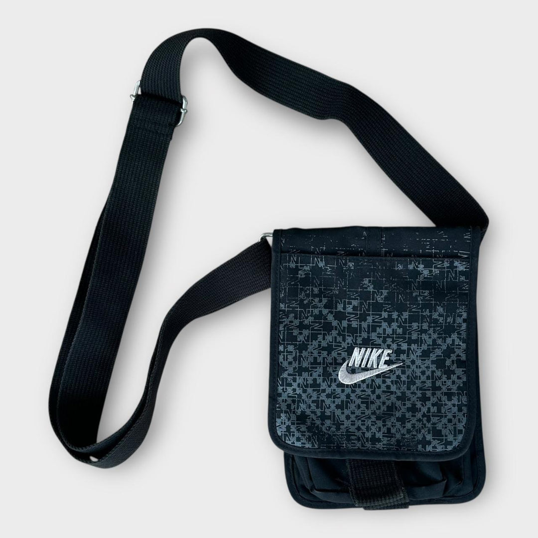Vintage Nike side bag - one size