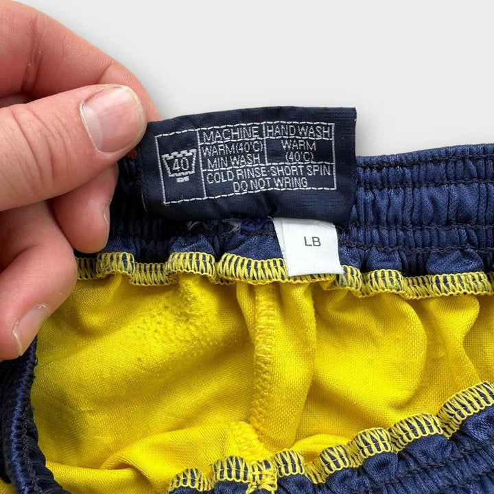 Vintage Tottenham shorts - large boys (fit like an XS)