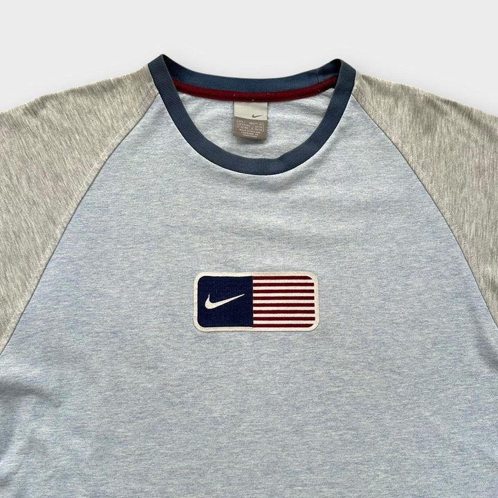 Y2K Nike USA flag tee - large (fits like an XL)