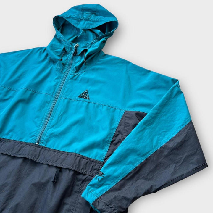 Nike ACG packable jacket - medium (fits like a large)