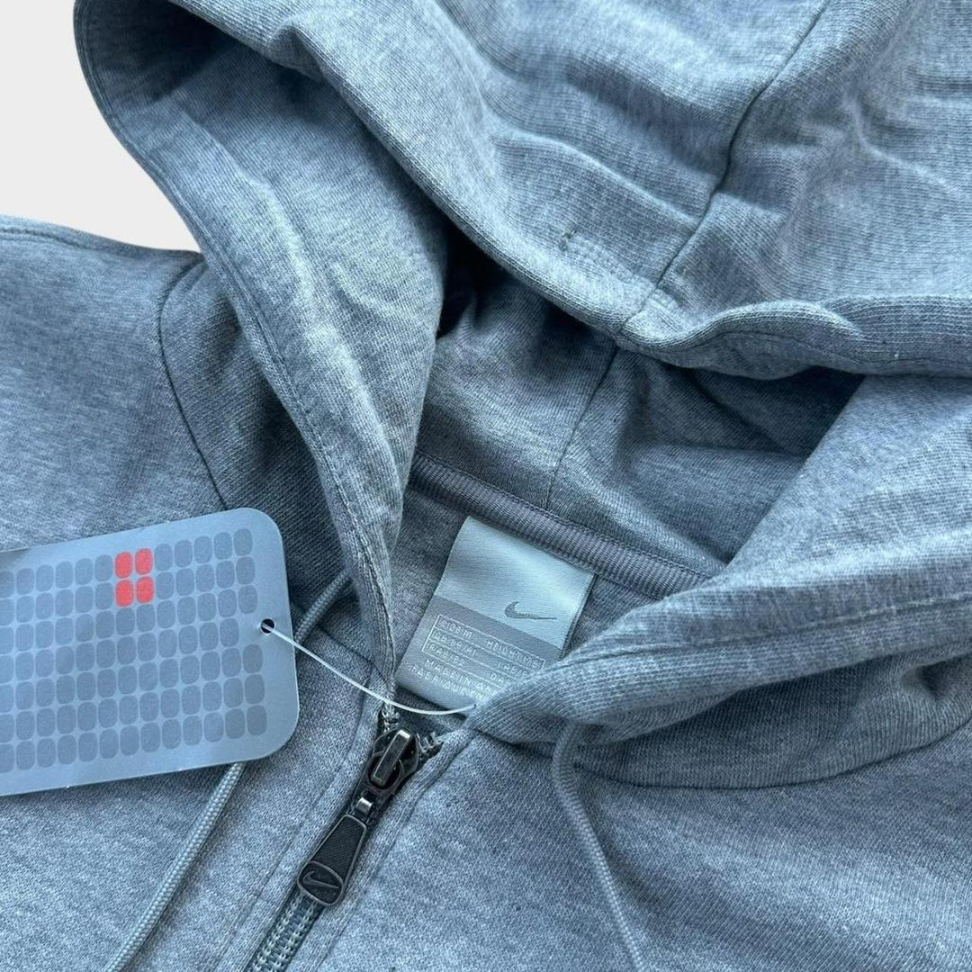 Vintage Nike Hoodie - medium