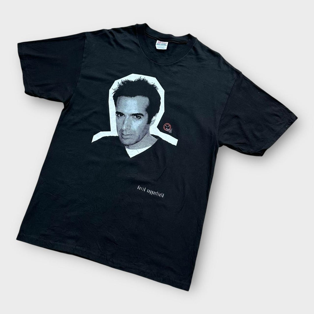 David Copperfield graphic tee - large