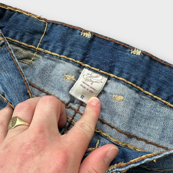True religion jeans - waist 32 inches