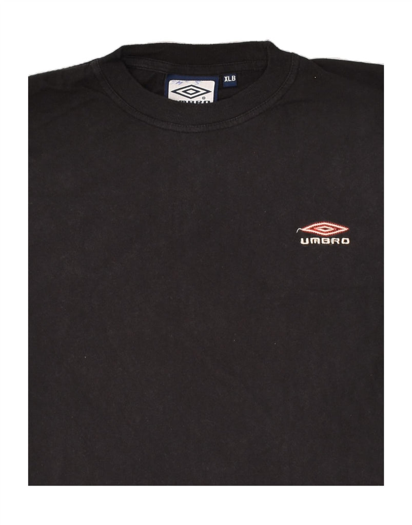 UMBRO Boys T-Shirt Top 13-14 Years XL Black Cotton Vintage Umbro and Second-Hand Umbro from Messina Hembry 