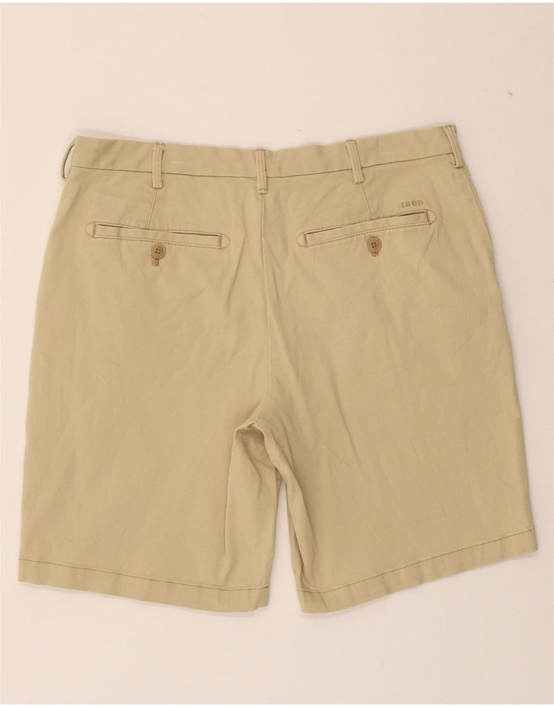 IZOD Mens Salt Water Chino Shorts W32 Medium  Beige Cotton Vintage Izod and Second-Hand Izod from Messina Hembry 