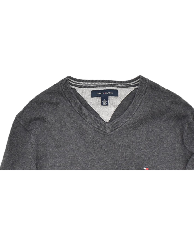 TOMMY HILFIGER Mens V-Neck Jumper Sweater Medium Grey Cotton | Vintage | Thrift | Second-Hand | Used Clothing | Messina Hembry 