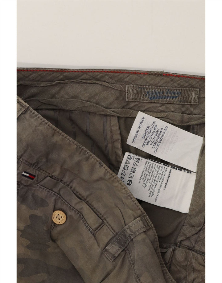 TOMMY HILFIGER Mens Chino Shorts W36 Large Khaki Camouflage Cotton