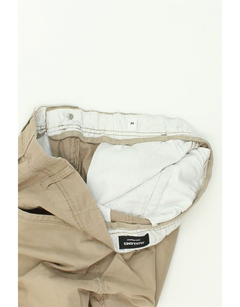 JACK & JONES Mens Comfort Fit Cargo Shorts Medium W32 Beige Cotton | Vintage Jack & Jones | Thrift | Second-Hand Jack & Jones | Used Clothing | Messina Hembry 