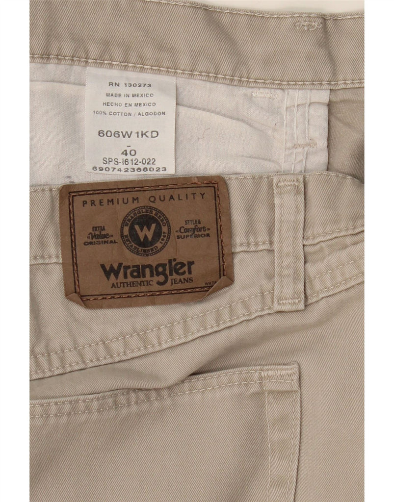 WRANGLER Mens Casual Shorts W40 XL Grey Cotton Vintage Wrangler and Second-Hand Wrangler from Messina Hembry 