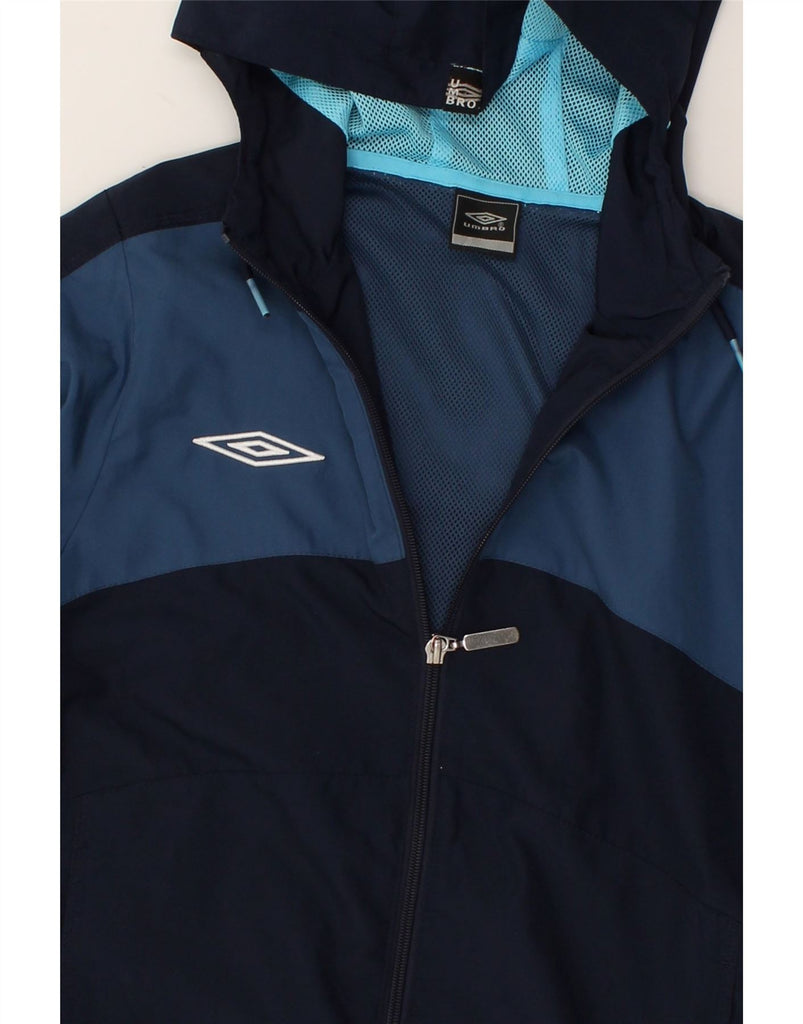 UMBRO Boys Hooded Rain Jacket 7-8 Years medium Navy Blue Colourblock | Vintage Umbro | Thrift | Second-Hand Umbro | Used Clothing | Messina Hembry 