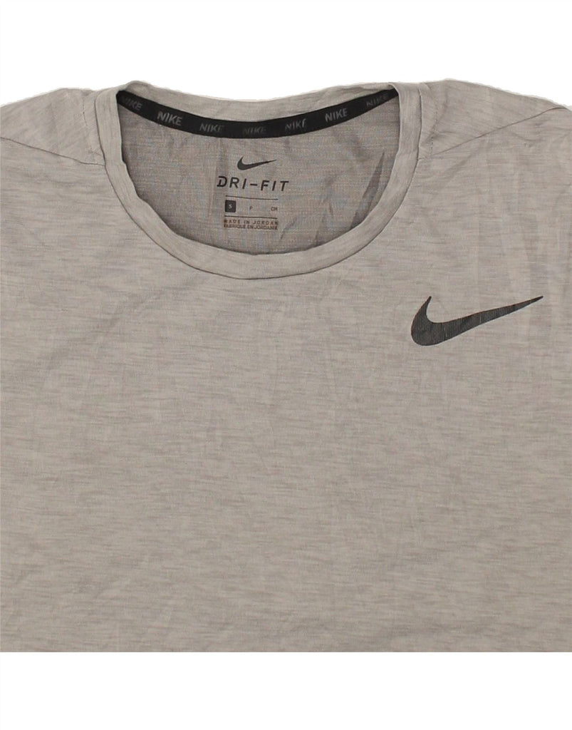 NIKE Mens Dri Fit T-Shirt Top Small Grey Polyester | Vintage Nike | Thrift | Second-Hand Nike | Used Clothing | Messina Hembry 