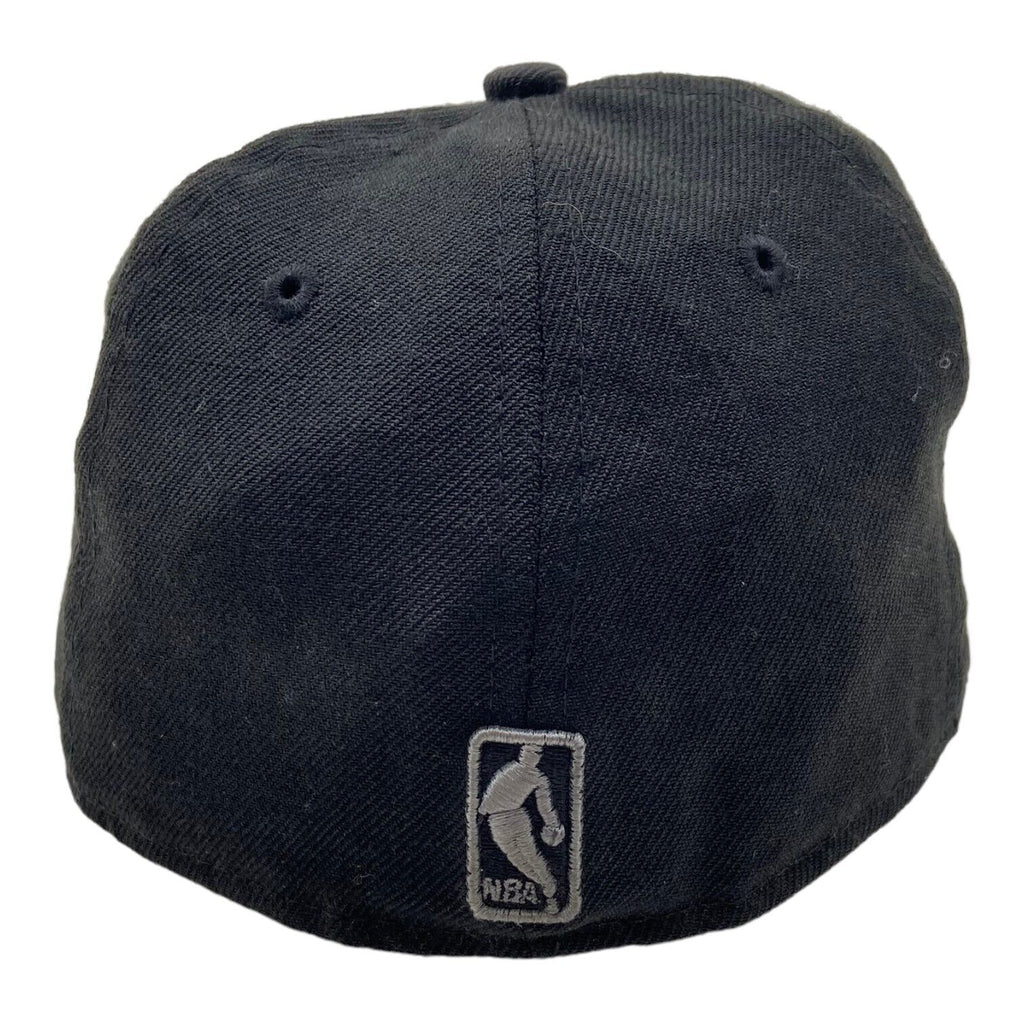 LA Lakers Mens Black New Era Fitted Cap | NBA Basketball Sportswear Hat VTG Vintage Messina Hembry and Second-Hand Messina Hembry from Messina Hembry 