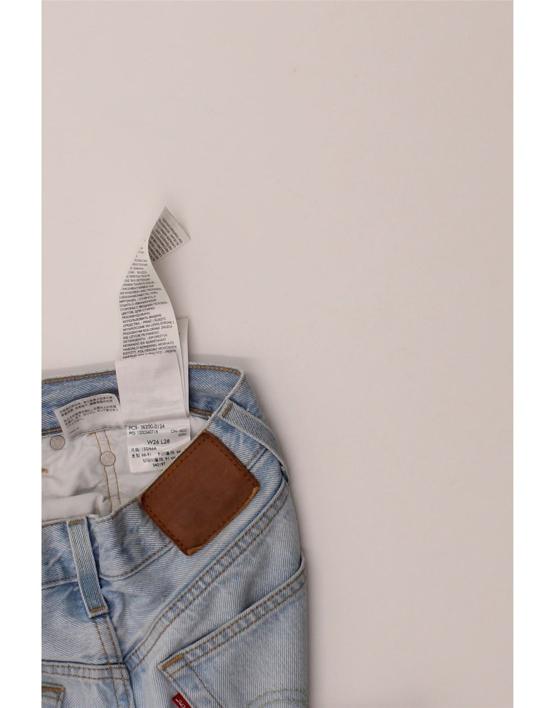 LEVI'S Womens Straight Jeans  W26 L28 Blue Cotton Vintage Levi's and Second-Hand Levi's from Messina Hembry 
