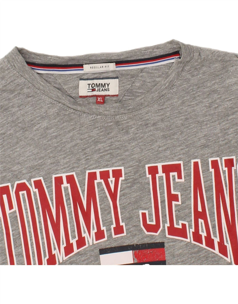 TOMMY HILFIGER Mens Graphic T-Shirt Top XL Grey Cotton Vintage Tommy Hilfiger and Second-Hand Tommy Hilfiger from Messina Hembry 