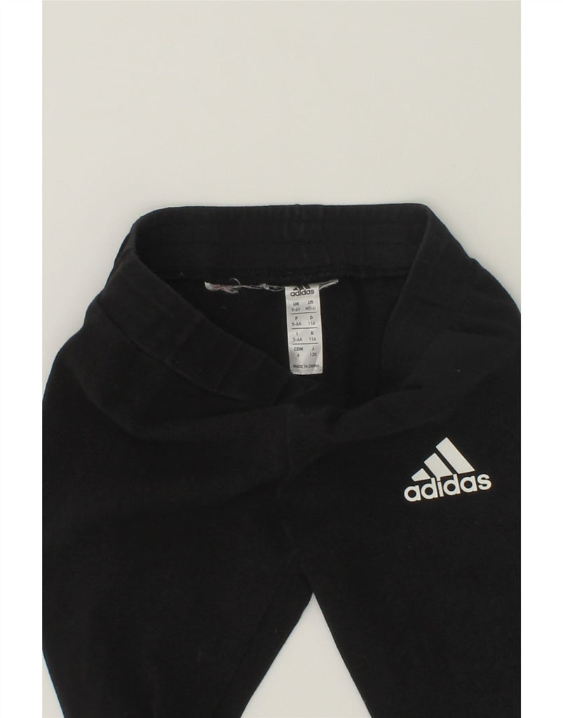 ADIDAS Girls Graphic Leggings 5-6 Years Black | Vintage Adidas | Thrift | Second-Hand Adidas | Used Clothing | Messina Hembry 