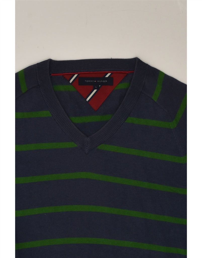 TOMMY HILFIGER Mens V-Neck Jumper Sweater Large Navy Blue Striped Cotton | Vintage Tommy Hilfiger | Thrift | Second-Hand Tommy Hilfiger | Used Clothing | Messina Hembry 