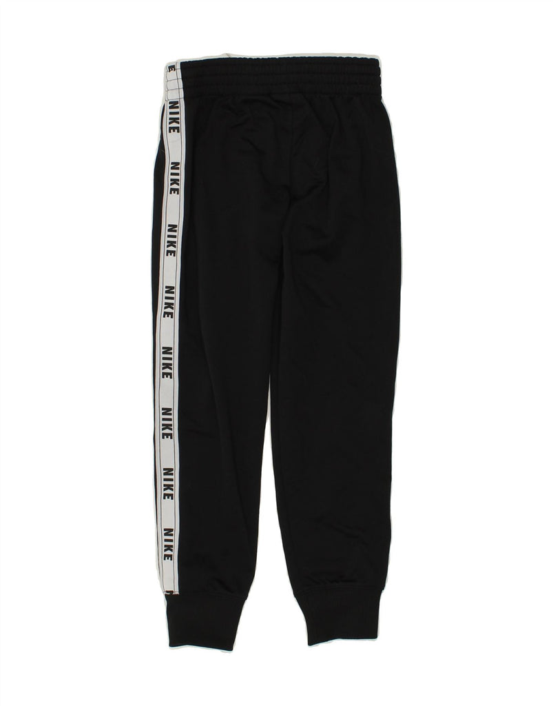 NIKE Boys Graphic Tracksuit Trousers Joggers 8-9 Years Small Black | Vintage Nike | Thrift | Second-Hand Nike | Used Clothing | Messina Hembry 