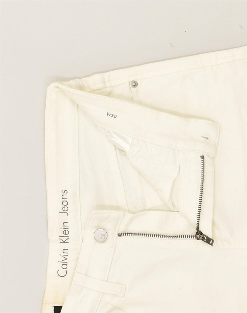 CALVIN KLEIN Womens Casual Shorts W30 Medium White Cotton | Vintage Calvin Klein | Thrift | Second-Hand Calvin Klein | Used Clothing | Messina Hembry 