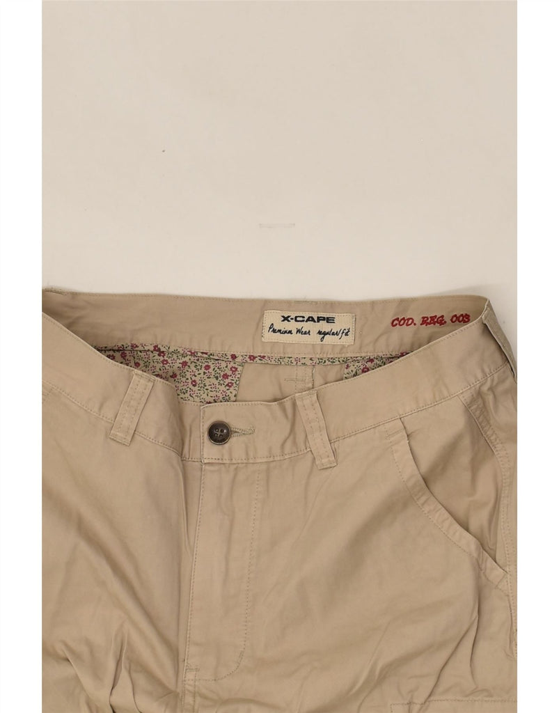 VINTAGE Mens Cargo Shorts W32 Medium  Beige Cotton | Vintage Vintage | Thrift | Second-Hand Vintage | Used Clothing | Messina Hembry 