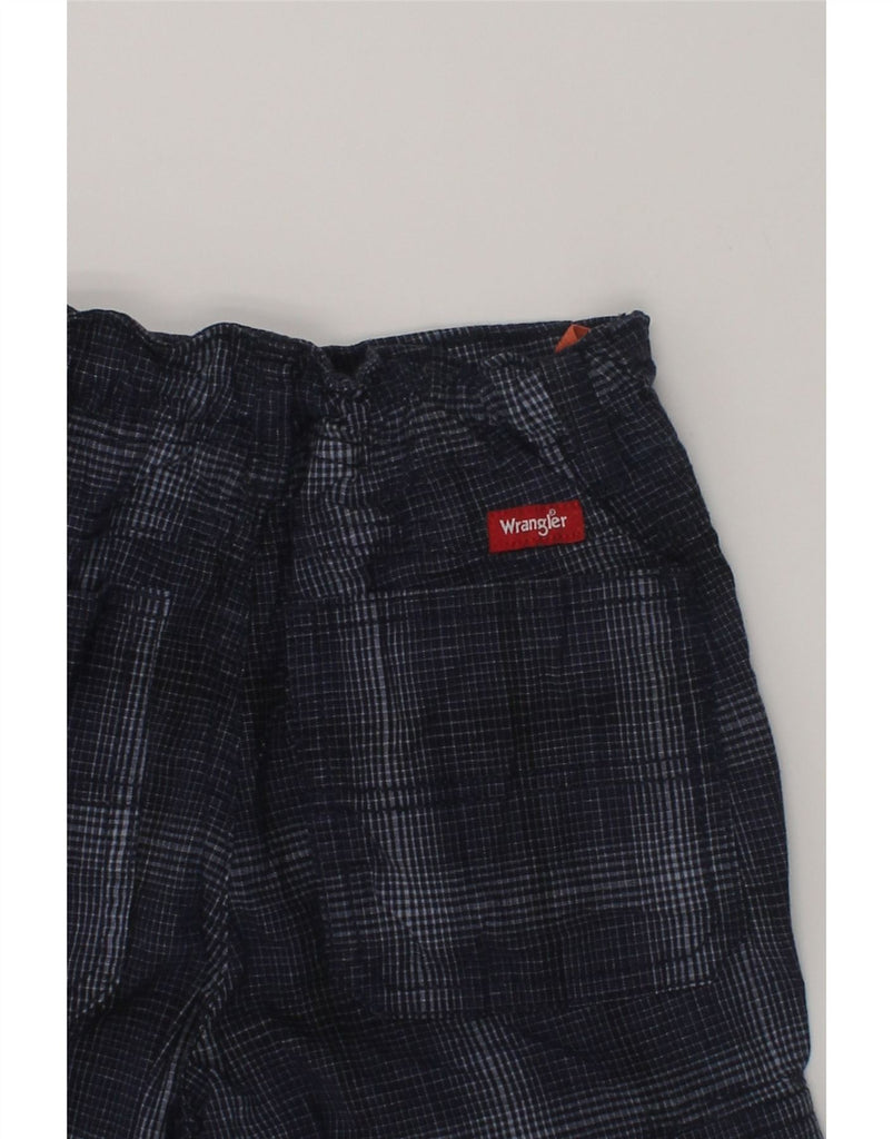 WRANGLER Boys Cargo Shorts 6-7 Years W22  Navy Blue Check Cotton | Vintage Wrangler | Thrift | Second-Hand Wrangler | Used Clothing | Messina Hembry 