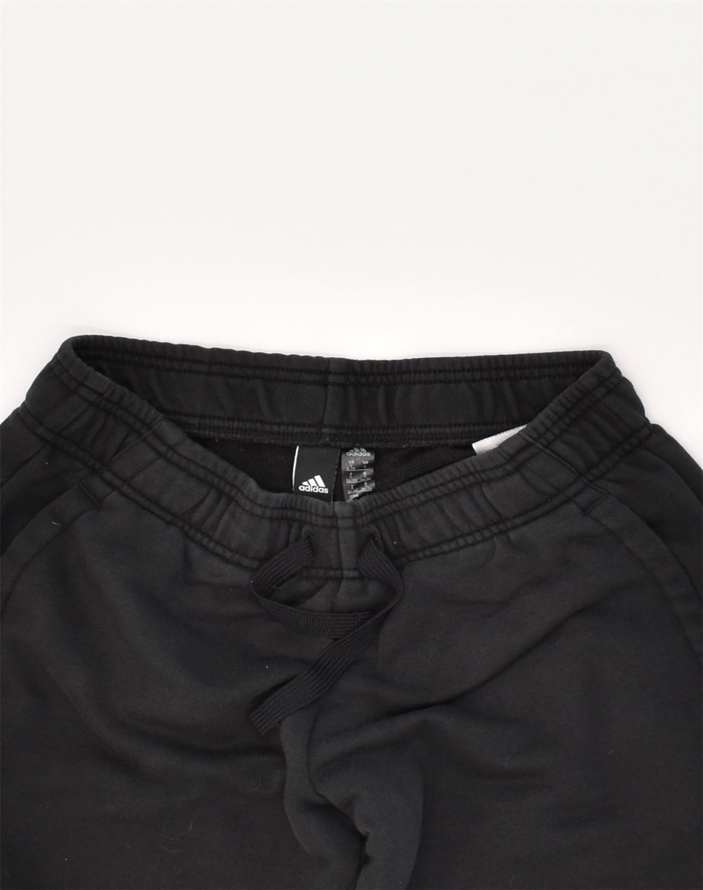 Adidas chino outlet pants uk online