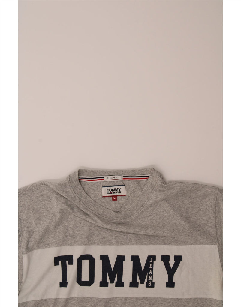 TOMMY HILFIGER Mens Graphic T-Shirt Top Medium Grey Colourblock Vintage Tommy Hilfiger and Second-Hand Tommy Hilfiger from Messina Hembry 