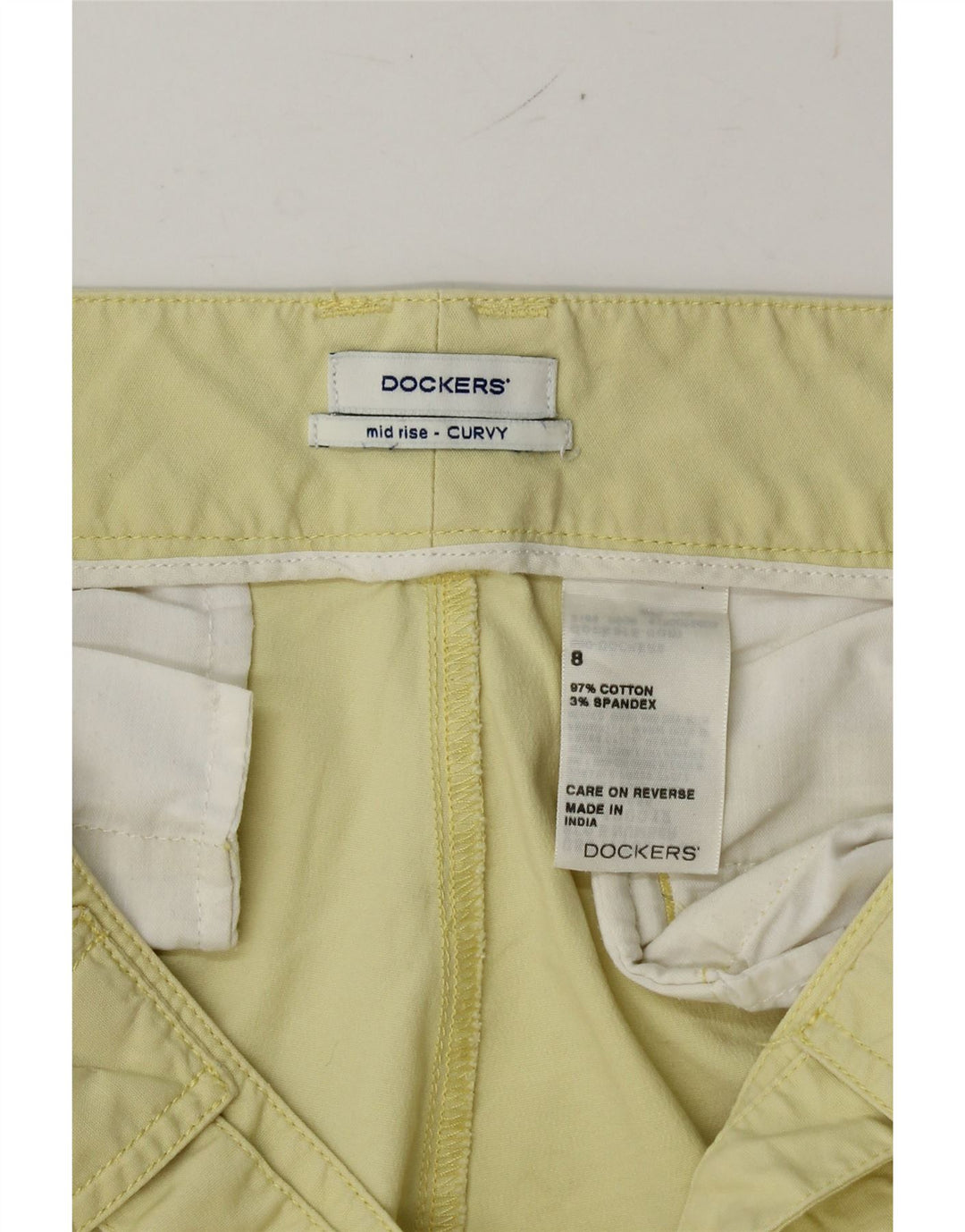 DOCKERS Womens Curvy Mid Rise Bermuda Shorts US 8 Medium W30 Yellow Cotton Vintage Dockers and Second-Hand Dockers from Messina Hembry 