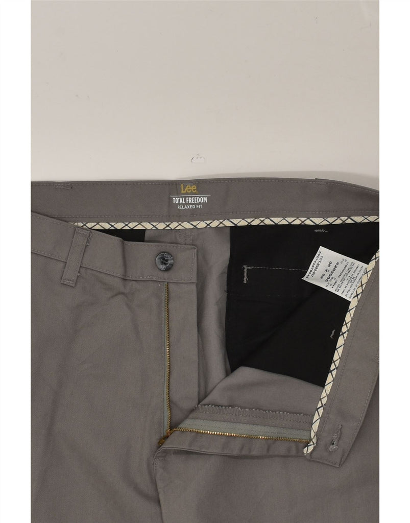 LEE Mens Total Freedom Relaxed Fit Casual Trousers W36 L29  Grey Cotton | Vintage Lee | Thrift | Second-Hand Lee | Used Clothing | Messina Hembry 