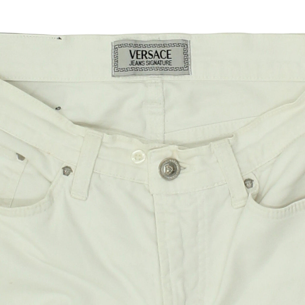 Versace Womens White Slim Fit Low Rise Jeans | Vintage Luxury Designer Denim VTG | Vintage Messina Hembry | Thrift | Second-Hand Messina Hembry | Used Clothing | Messina Hembry 