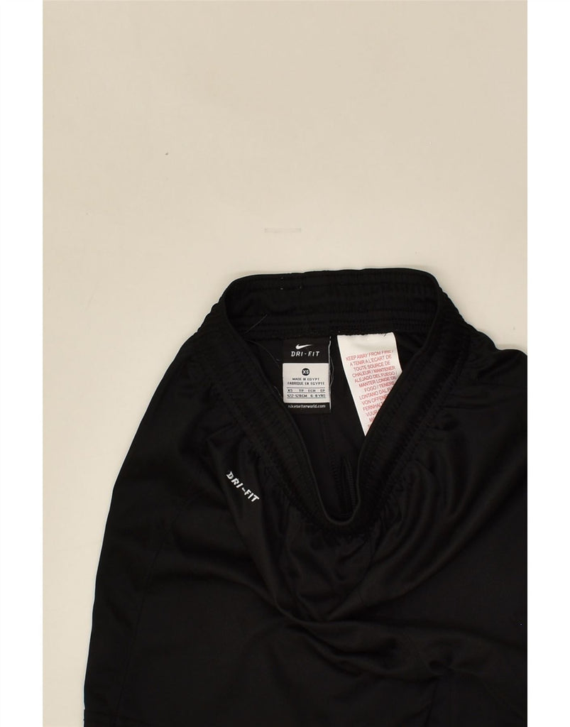 NIKE Boys Dri Fit Sport Shorts 6-7 Years XS Black Polyester | Vintage Nike | Thrift | Second-Hand Nike | Used Clothing | Messina Hembry 