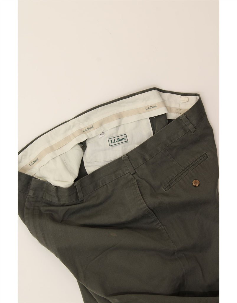 L.L.BEAN Mens Straight Chino Trousers W42 L28 Green Cotton Vintage L.L.Bean and Second-Hand L.L.Bean from Messina Hembry 