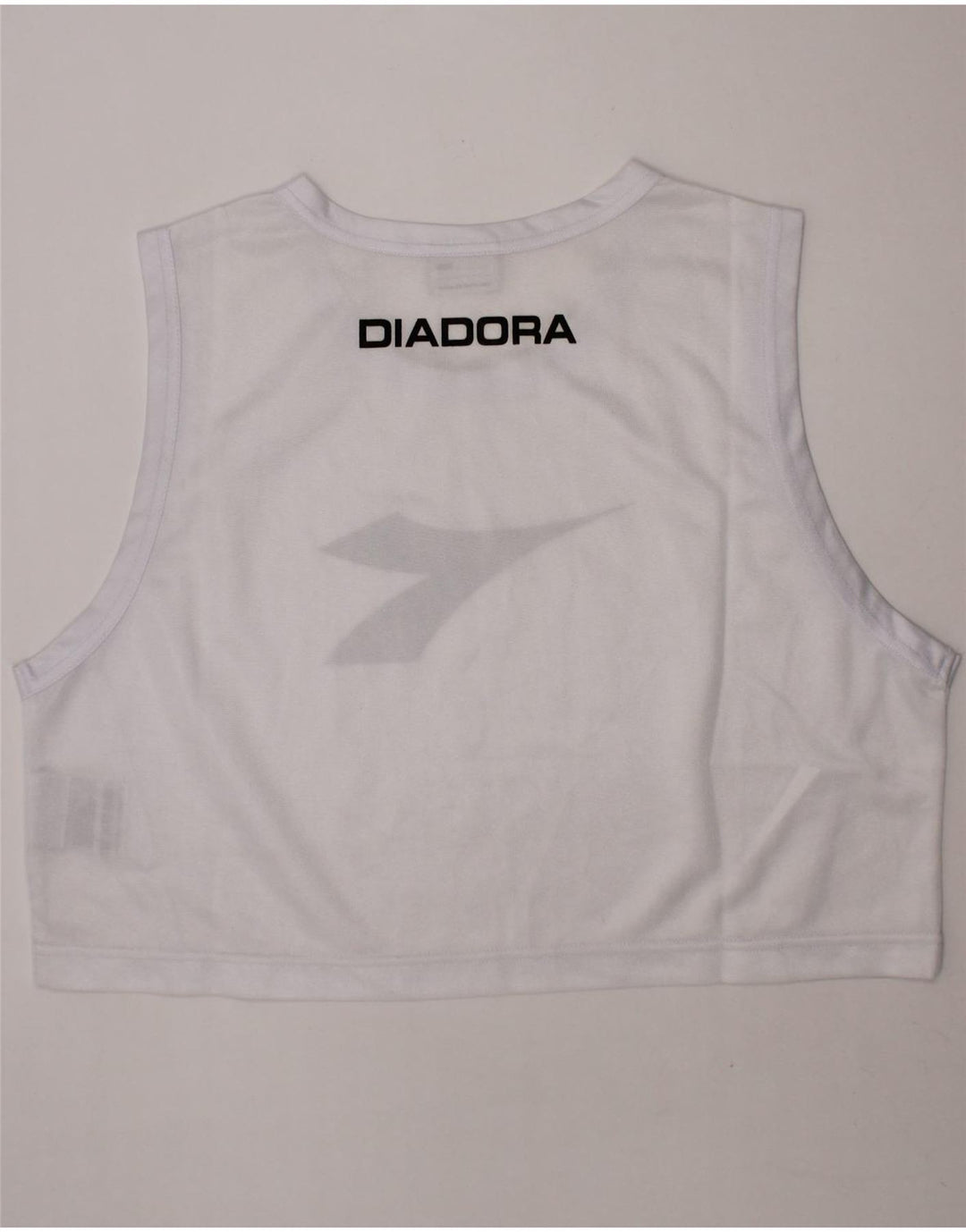 NIKE Girls Crop Graphic Vest Top 13-14 Years XL White Polyester Vintage Nike and Second-Hand Nike from Messina Hembry 