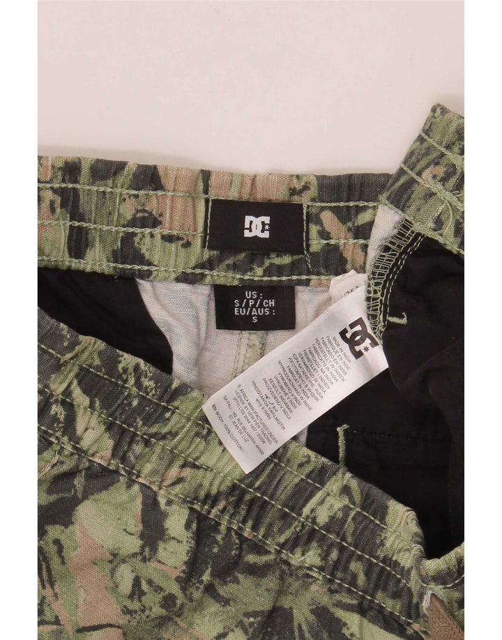 DC Mens Sport Shorts Small Green Camouflage Cotton