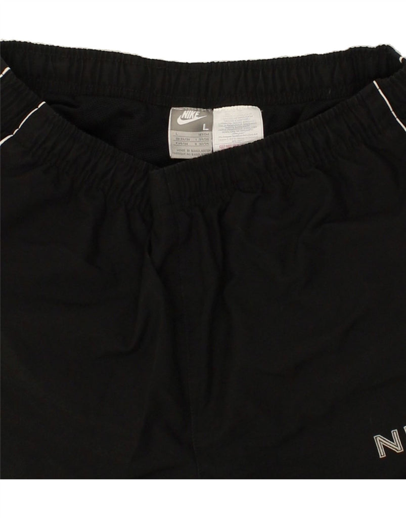 NIKE Mens Graphic Bermuda Sport Shorts Large Black Polyester | Vintage Nike | Thrift | Second-Hand Nike | Used Clothing | Messina Hembry 