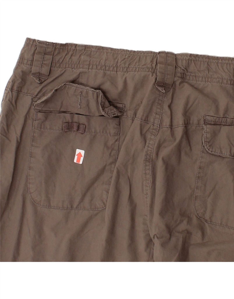 COLUMBIA Womens Cargo Shorts US 12 Large W34  Brown Cotton Vintage Columbia and Second-Hand Columbia from Messina Hembry 