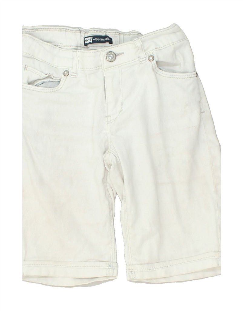 LEVI'S Girls Bermuda Denim Bermuda Shorts 13-14 Years W26 White Ramie | Vintage Levi's | Thrift | Second-Hand Levi's | Used Clothing | Messina Hembry 