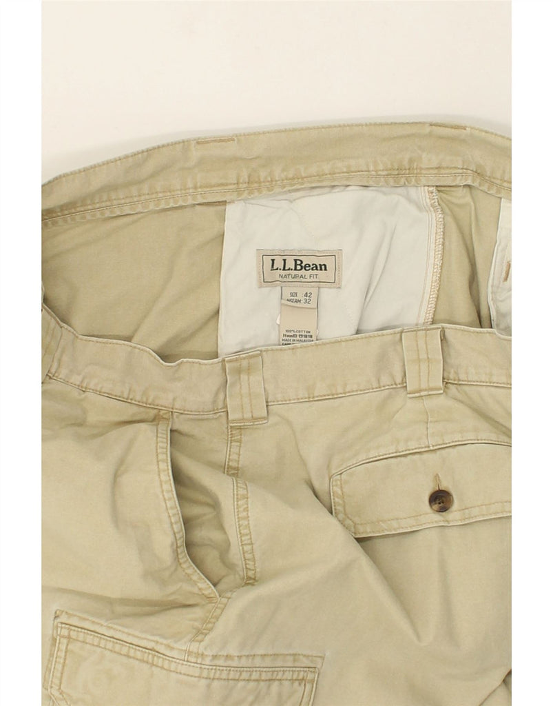 L.L.BEAN Mens Tapered Cargo Trousers W42 L32  Beige Cotton | Vintage L.L.Bean | Thrift | Second-Hand L.L.Bean | Used Clothing | Messina Hembry 