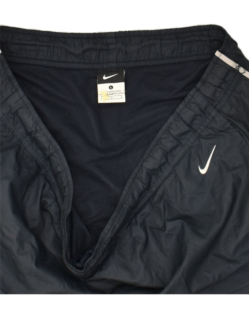 NIKE Mens Sport Shorts Large Navy Blue Polyester | Vintage Nike | Thrift | Second-Hand Nike | Used Clothing | Messina Hembry 