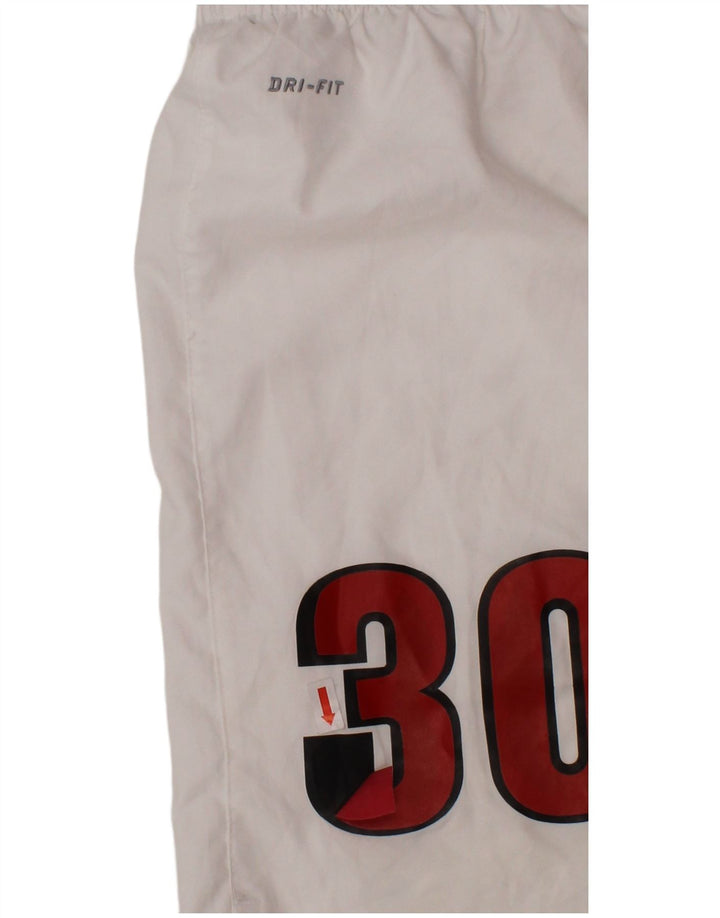 NIKE Boys Dri Fit Graphic Sport Shorts 12-13 Years Large White Polyester