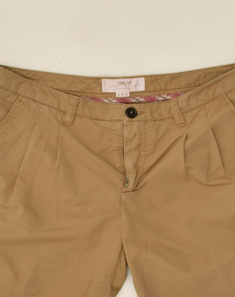 MARLBORO CLASSICS Womens Pegged Chino Shorts IT 42 Medium W30 Beige Cotton | Vintage Marlboro Classics | Thrift | Second-Hand Marlboro Classics | Used Clothing | Messina Hembry 