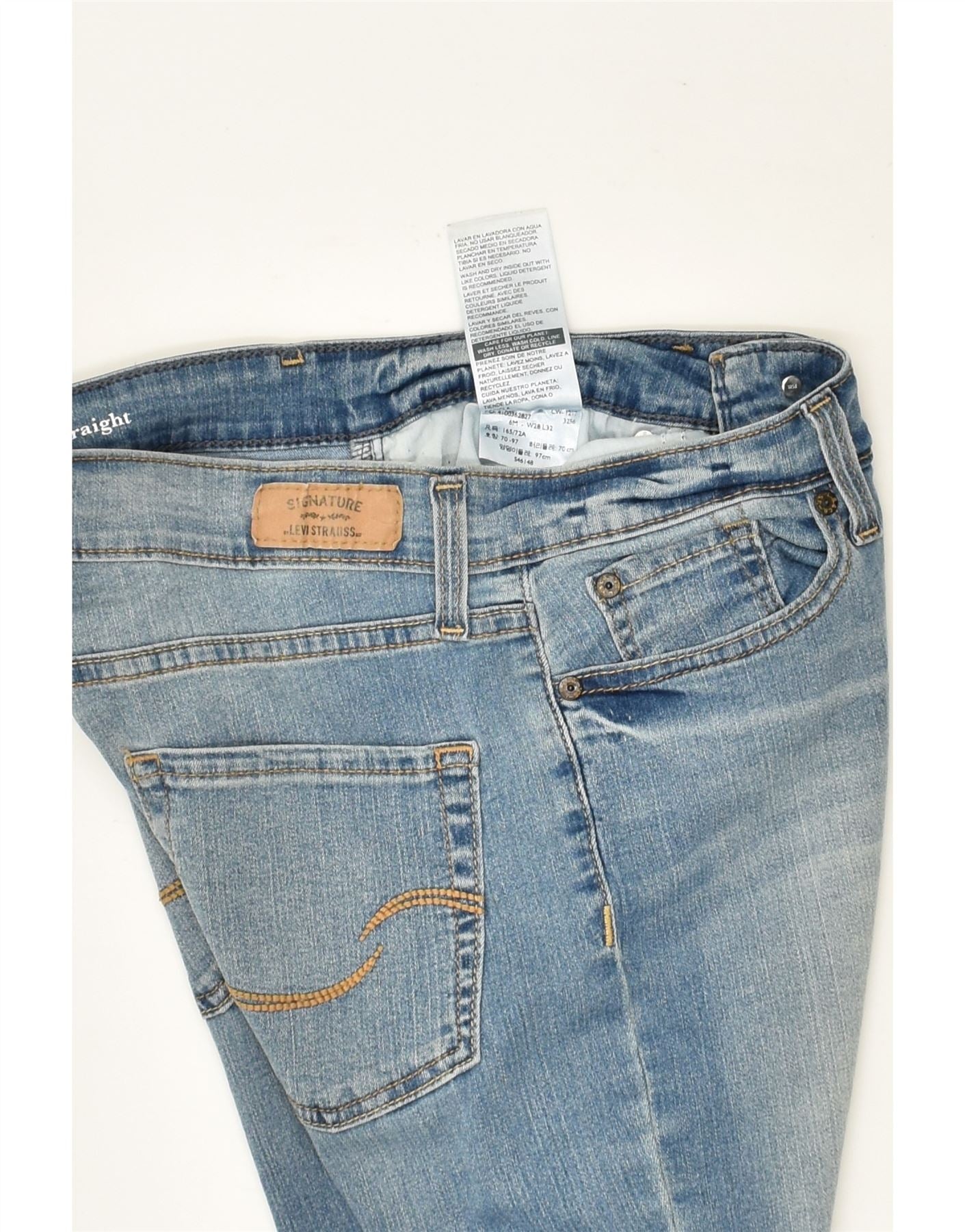 Signature levi strauss hot sale modern straight jeans