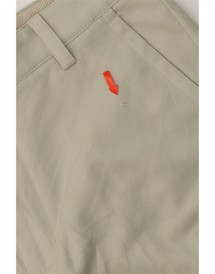 IZOD Mens Golf Cargo Shorts W32 Medium Grey Polyester Vintage Izod and Second-Hand Izod from Messina Hembry 