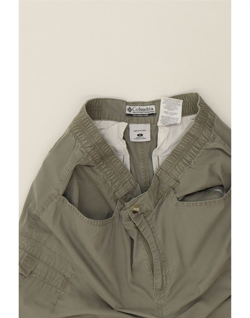 COLUMBIA Womens Cargo Shorts US 8 Medium W32 Khaki Cotton Vintage Columbia and Second-Hand Columbia from Messina Hembry 